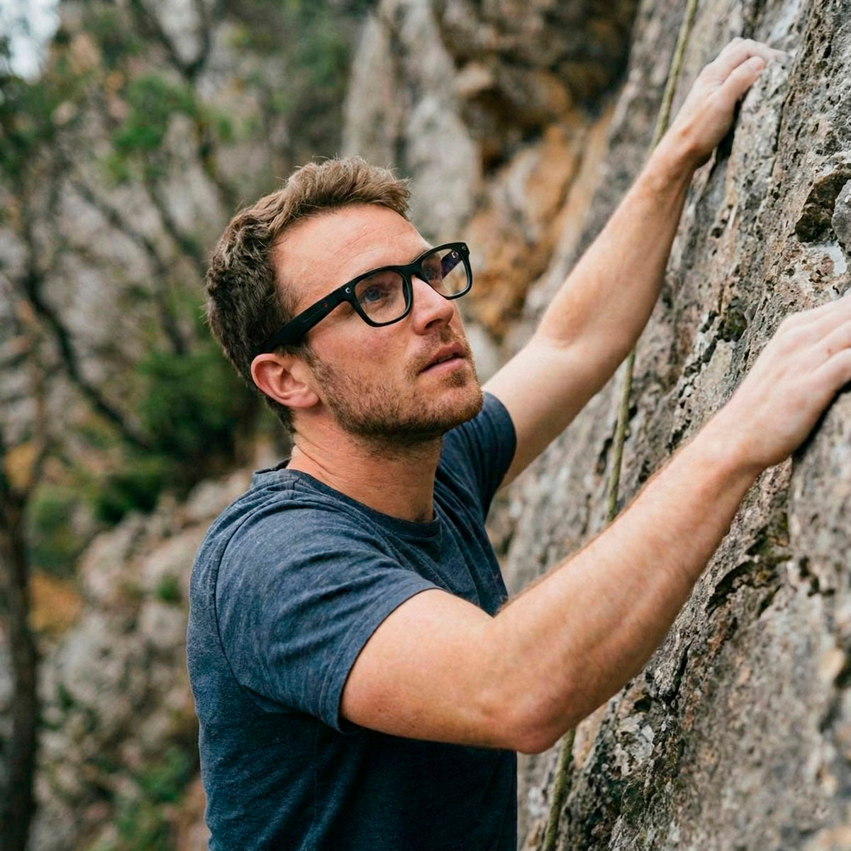 
              Kuura Smart Glasses